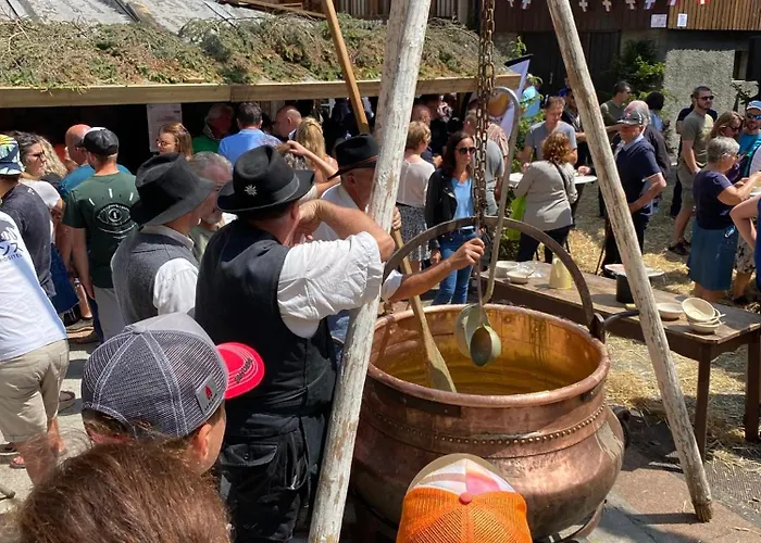 Les 4000 - Vue A Couper Le Souffle, Charme Montagnard Et Confort Moderne Pour 4 A 6 Personnes A 200m Des Pistes Апартаменты *
