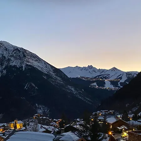 아파트 Les 4000 - Vue A Couper Le Souffle, Charme Montagnard Et Confort Moderne Pour 4 A 6 Personnes A 200m Des Pistes