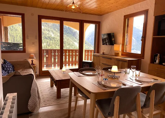 Les 4000 - Vue à Couper Le Souffle, Charme Montagnard Et Confort Moderne Pour 4 à 6 Personnes à 200m Des Pistes La Plagne